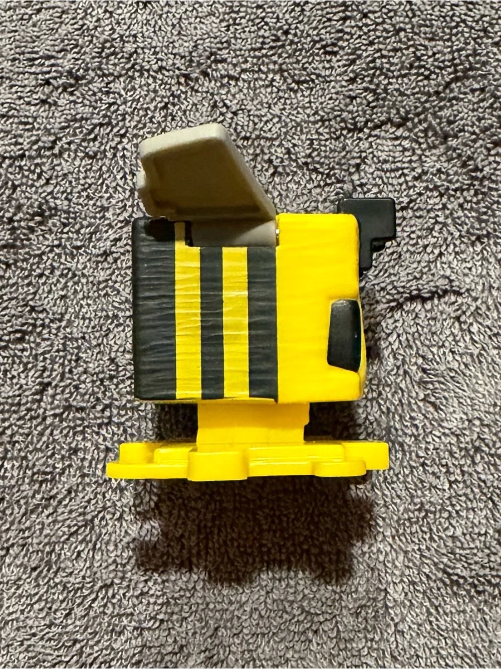 Minecraft Movie BEE McDonalds Toy